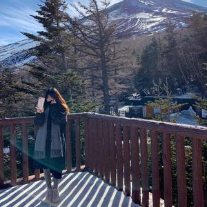 美少女光身体裸体露阴沟
